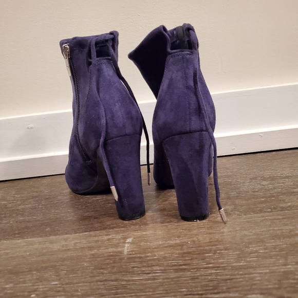 Marc Fisher Suede ankle boots - Picture 4 of 7